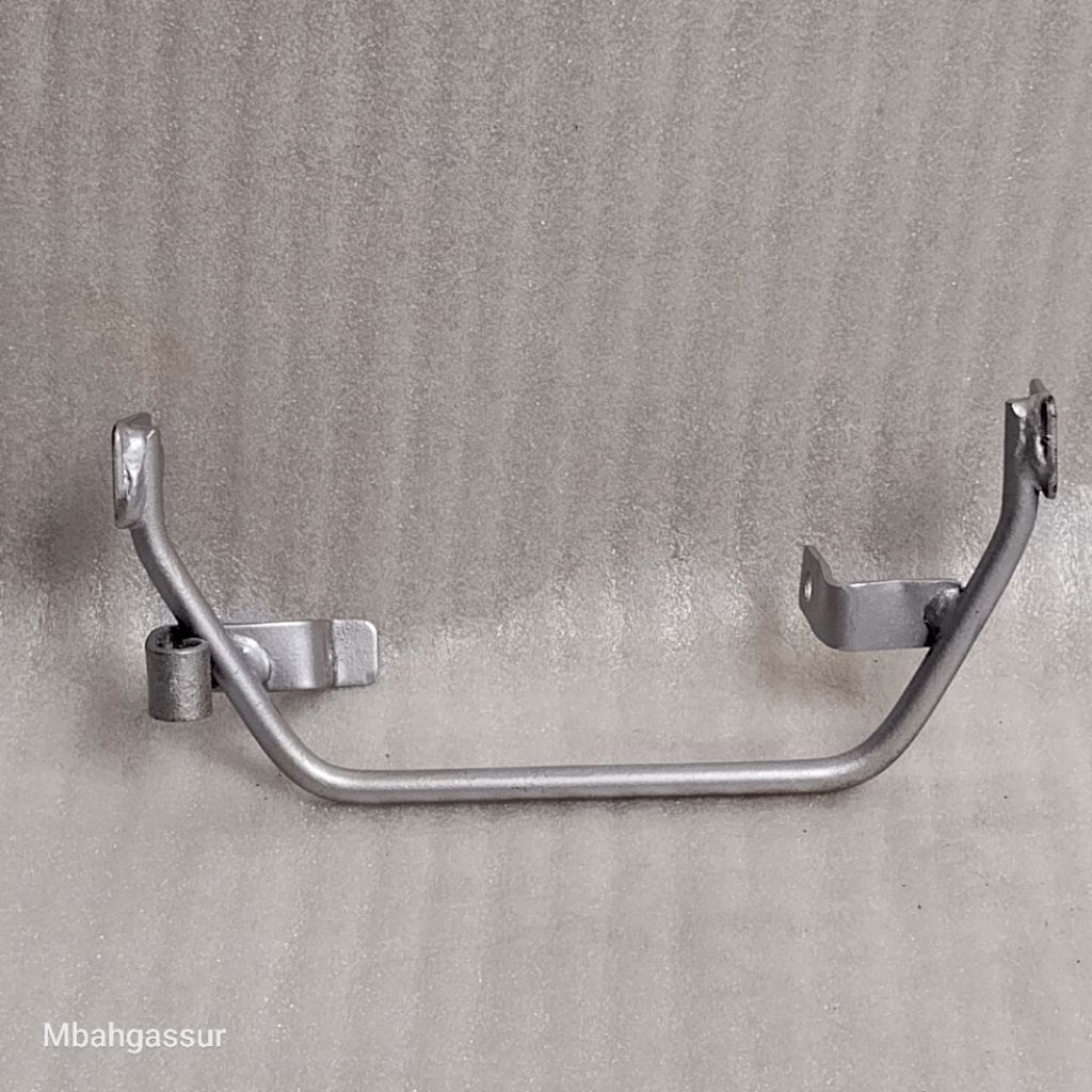 dudukan sayap bawah Honda Supra lama Supra x old original bekas seken