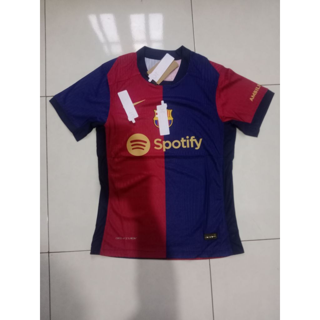jersey barcelona player issue