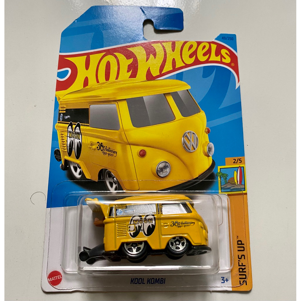 Hotwheels Kool Kombi Mooneyes