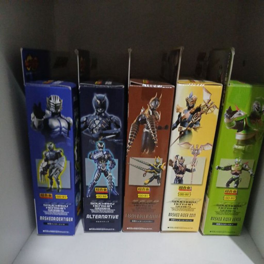 SHS Kamen Rider Ryuki Set All Rider