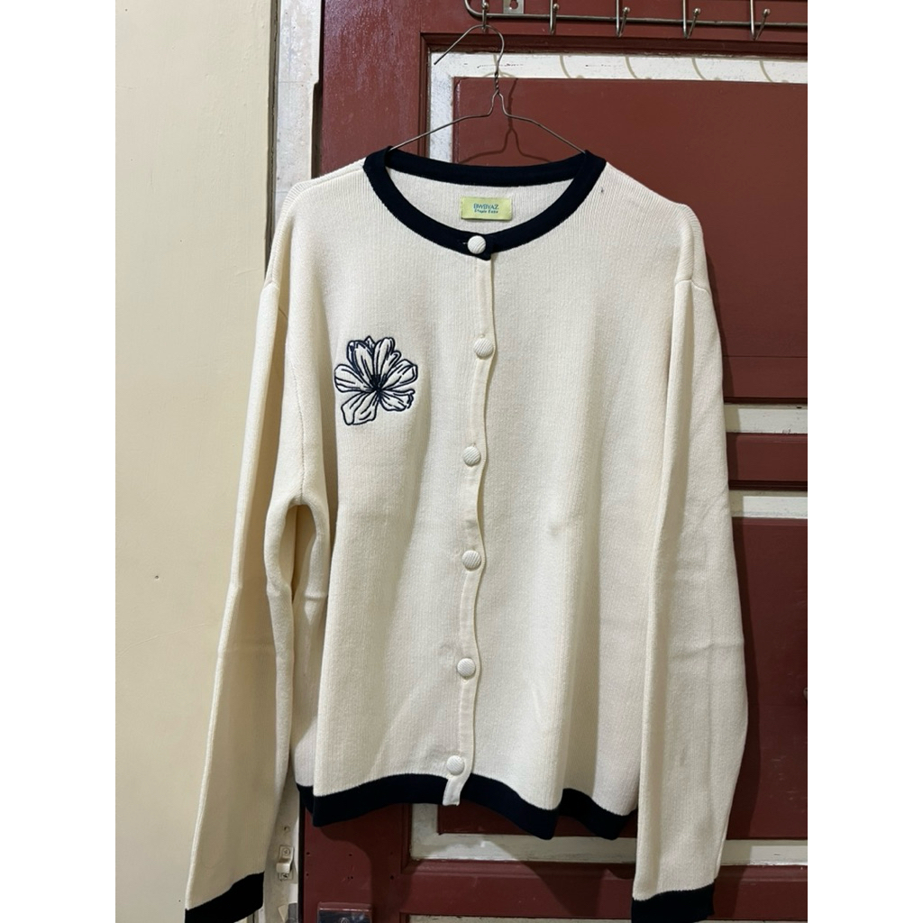 Terra Bloomy knit cardigan bwbyaz
