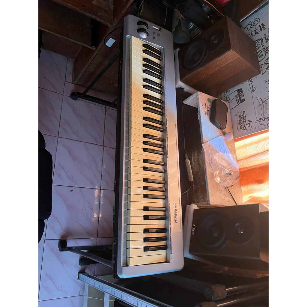 keyboard midi controller