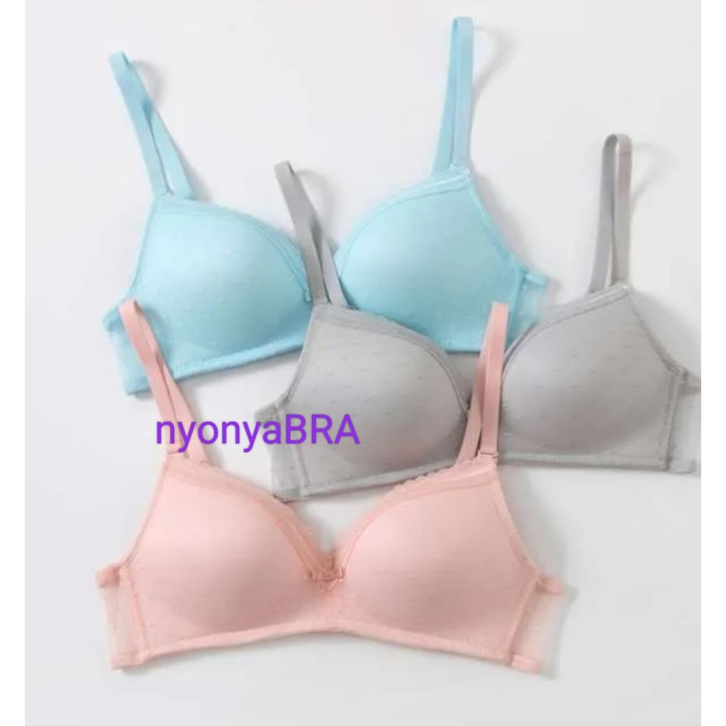Young curves bra tanpa kawat 32,34,36B, C03-10383