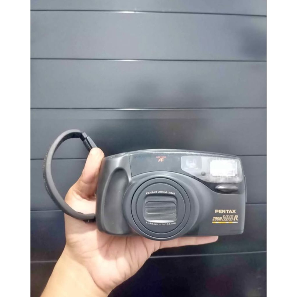 camera Pentax zoom 105 R