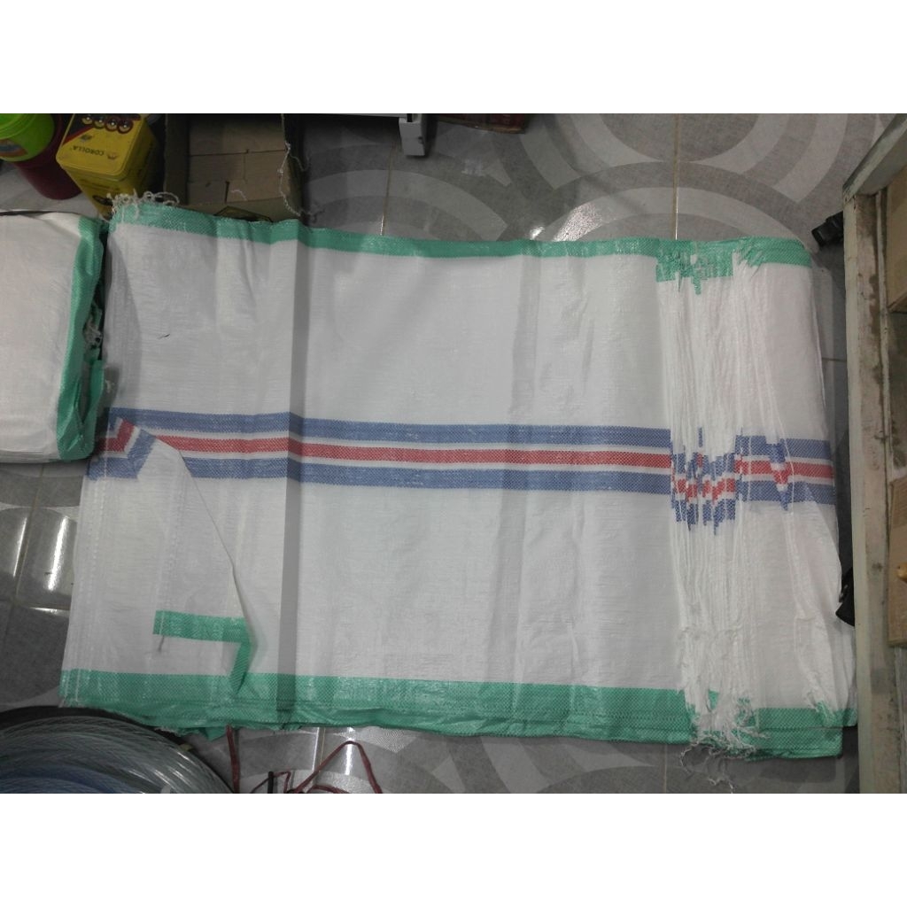Karung Plastik 90x130 cm