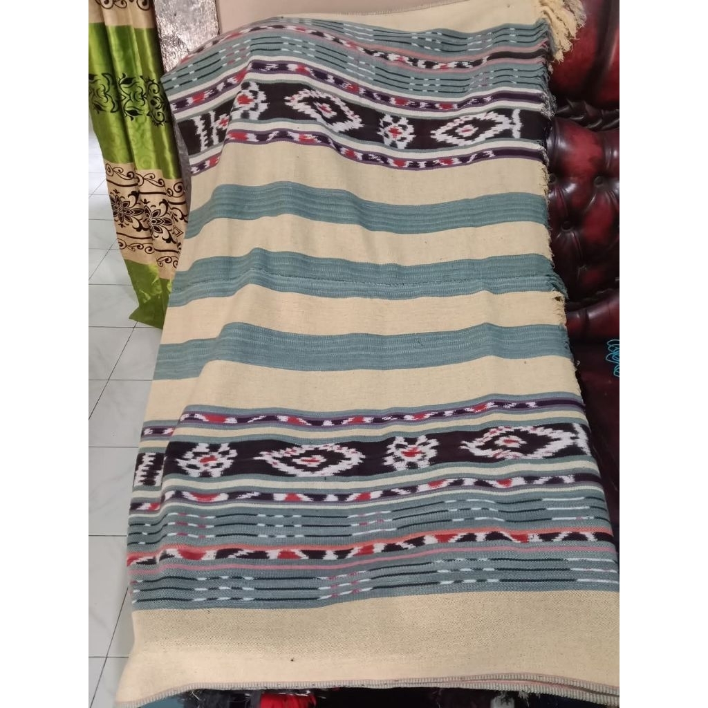 Kain Sarung Tenun Asli Alor - NTT