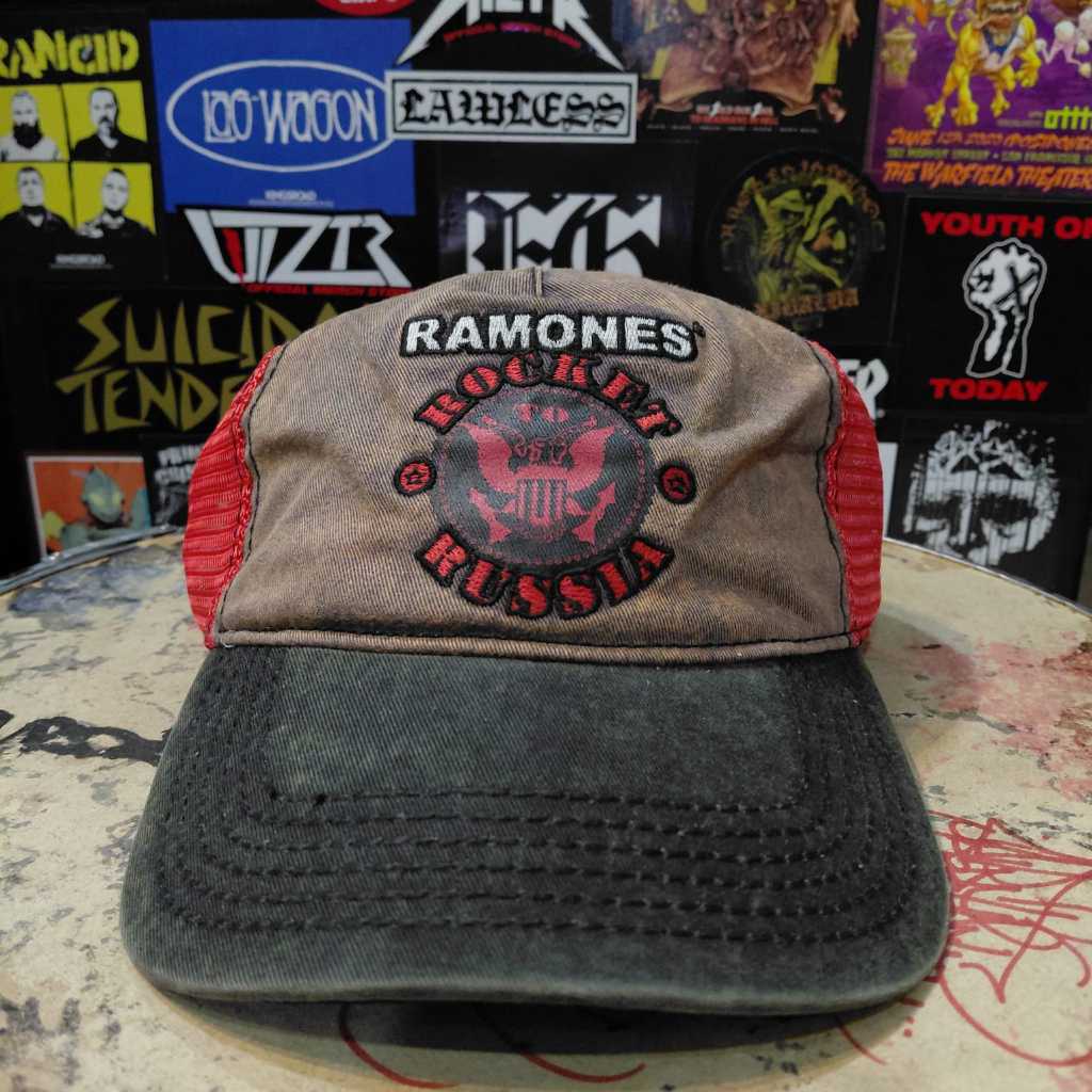 Trucker Band Official RAMONES - ROCKET RUSIA Original