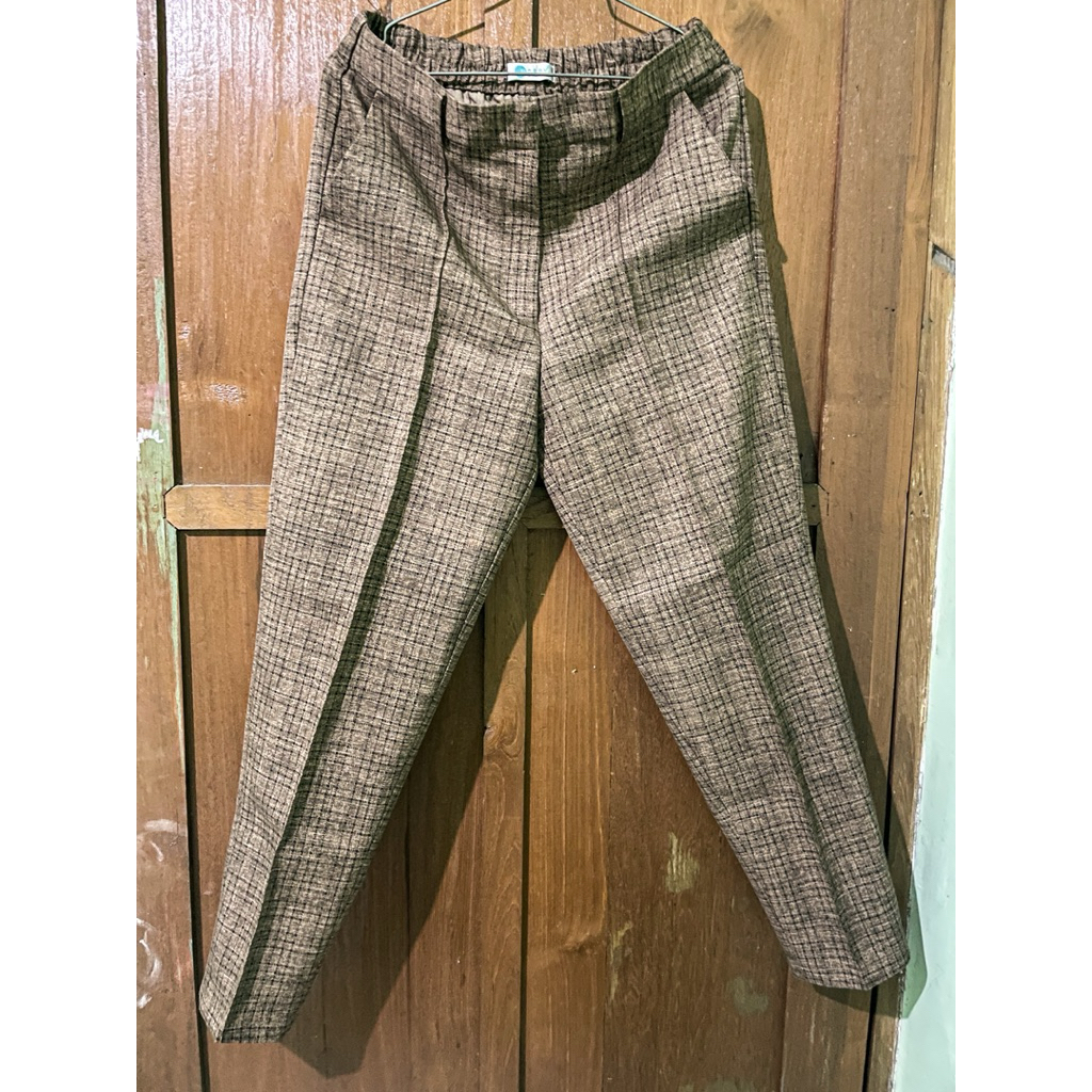 Celana nobby preloved