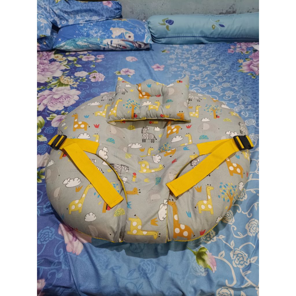 Bantal Sofa Bayi Preloved