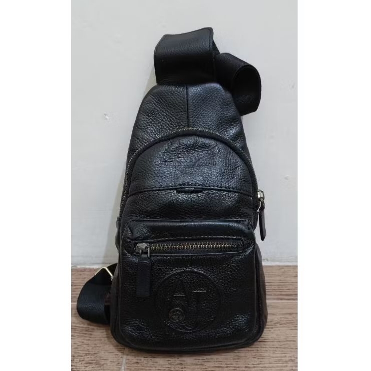 Tas Bodibag Giorgio Armani (second)