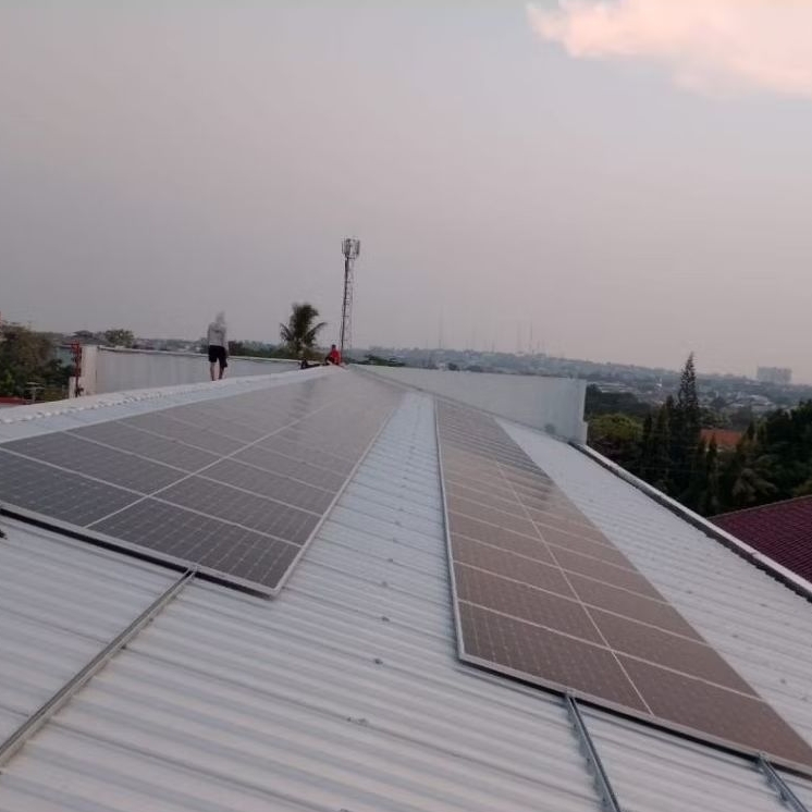 LESSO Panel Surya Monocrystalline 550WP Baru
