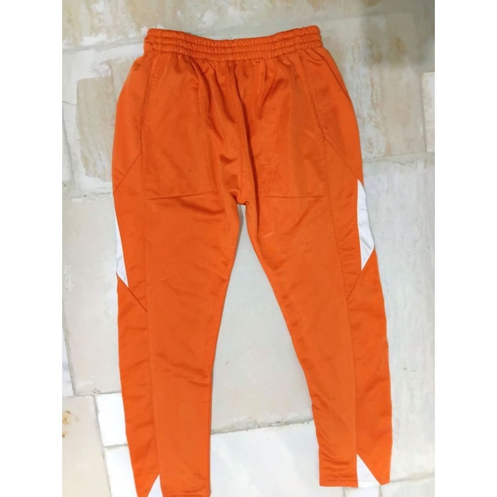 celana training olahraga anak smp Unisex ( preloved )