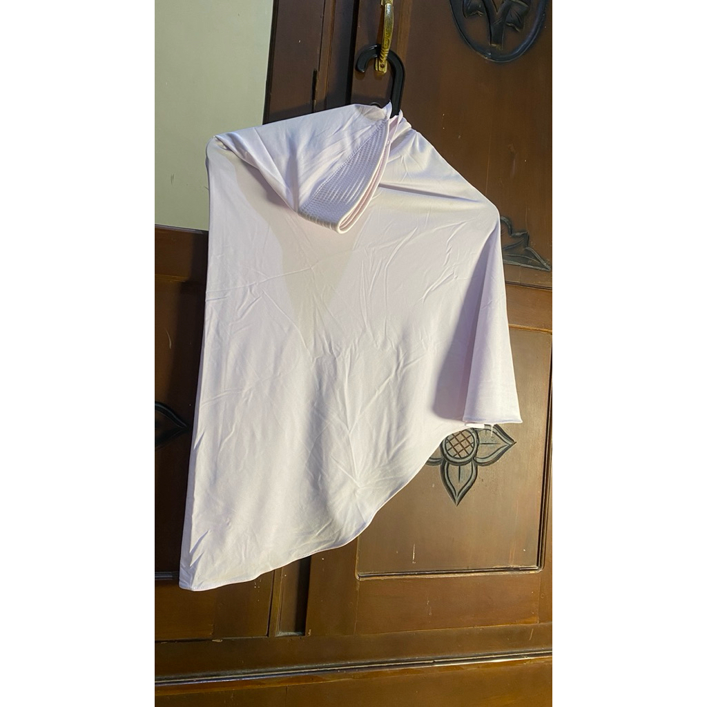 Preloved Hijab Bergo