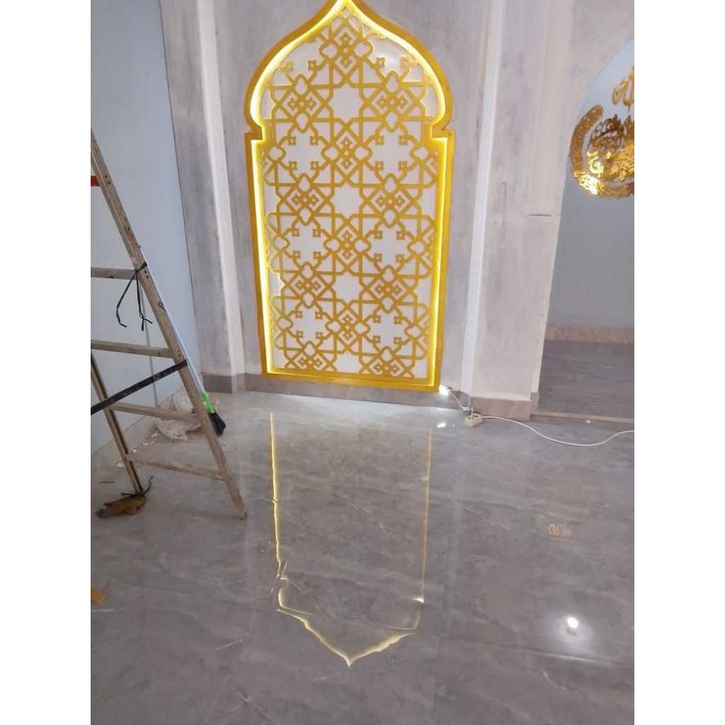 Mihrab Masjid Minimalis Putih untuk Masjid Urban