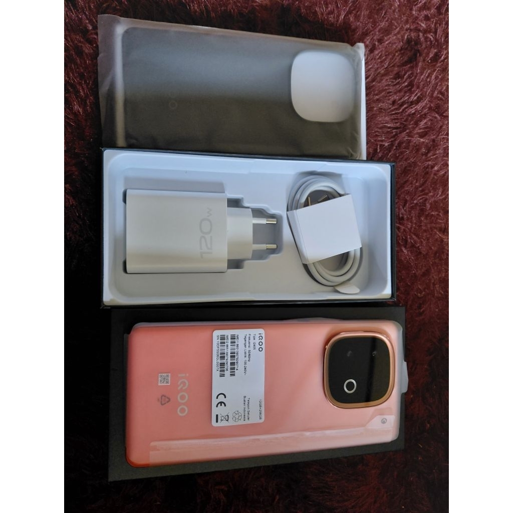 Iqoo Neo 10 12/256 second