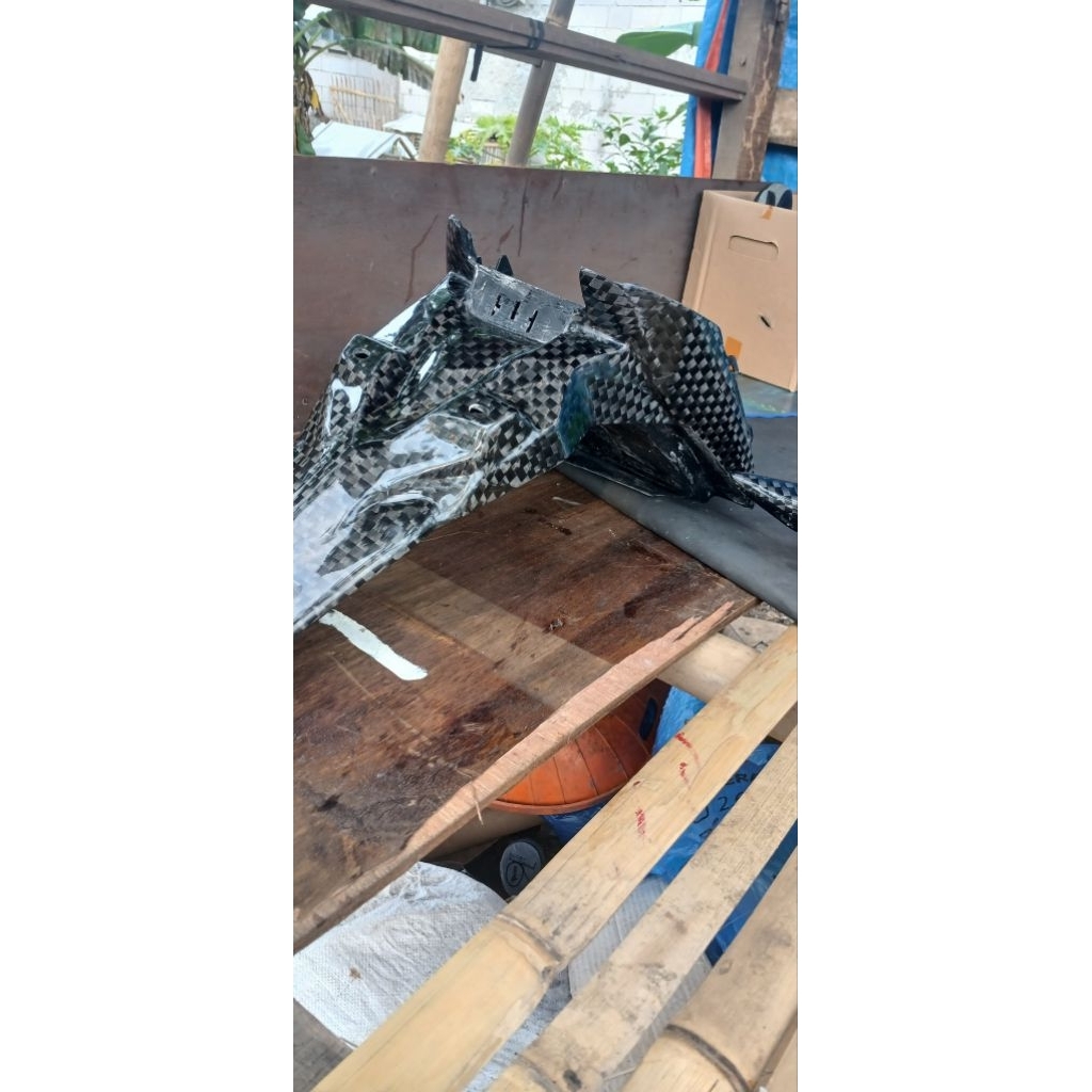 Spakbor belakang Beat esp K81 ( 2016-2020 ) carbon kevlar asli