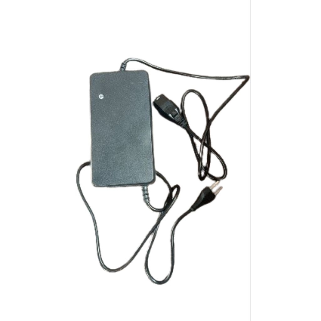 Charger dan Kabel Konektor Baterai Phylion