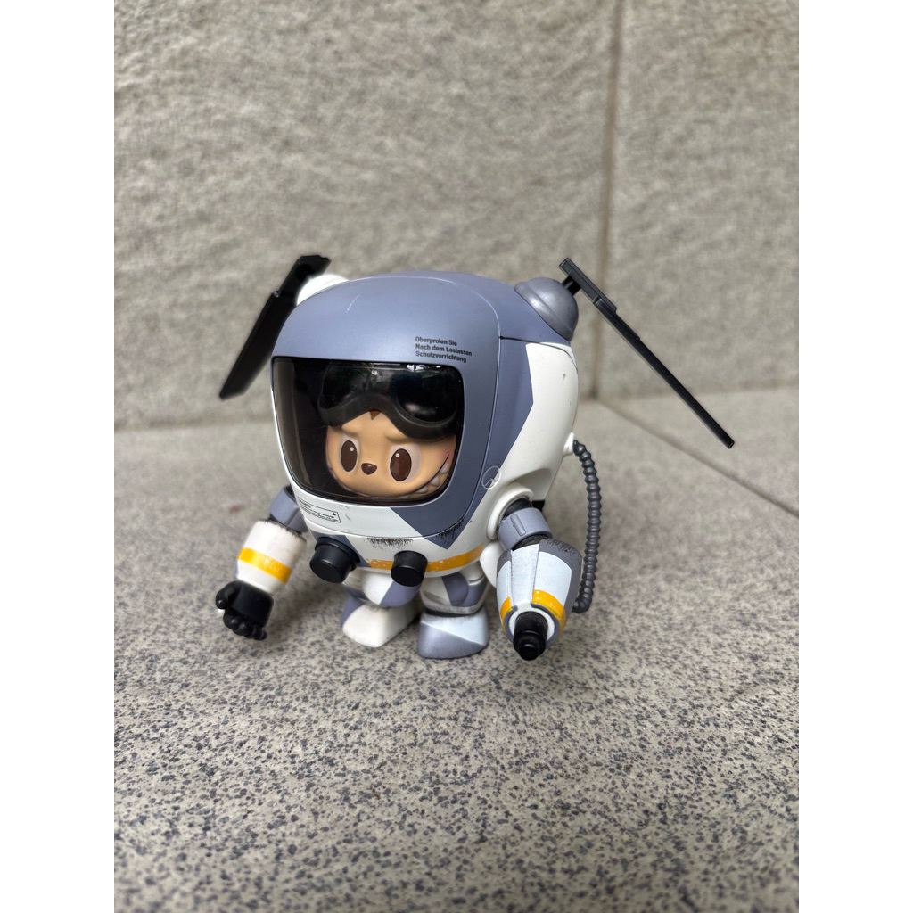 Pop Mart Labubu The Monsters X Kow Yokoyawa (Fliege Storm)