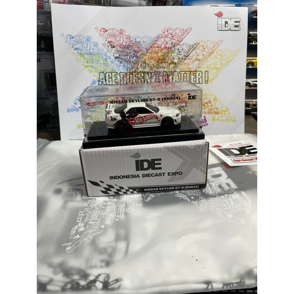 Hot Wheels Nissan skyline r34 ide