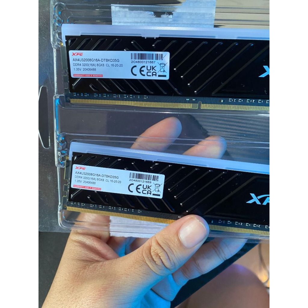 RAM adata spektric & Nox apacer DDR4 16gb argb hitam