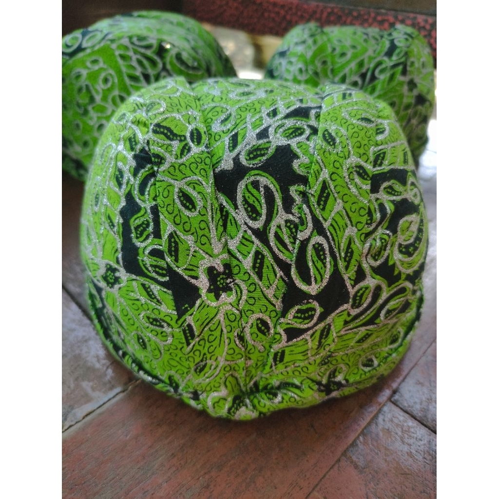 Blangkon prada solo warna hijau