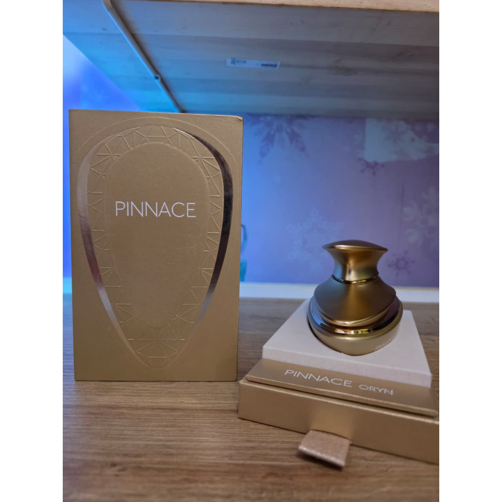 French Avenue Pinnace Oryn Preloved