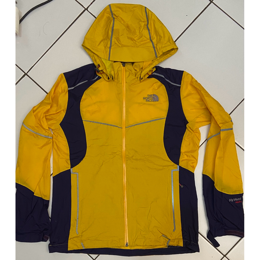 Jaket tnf hyvent alpha summit series original