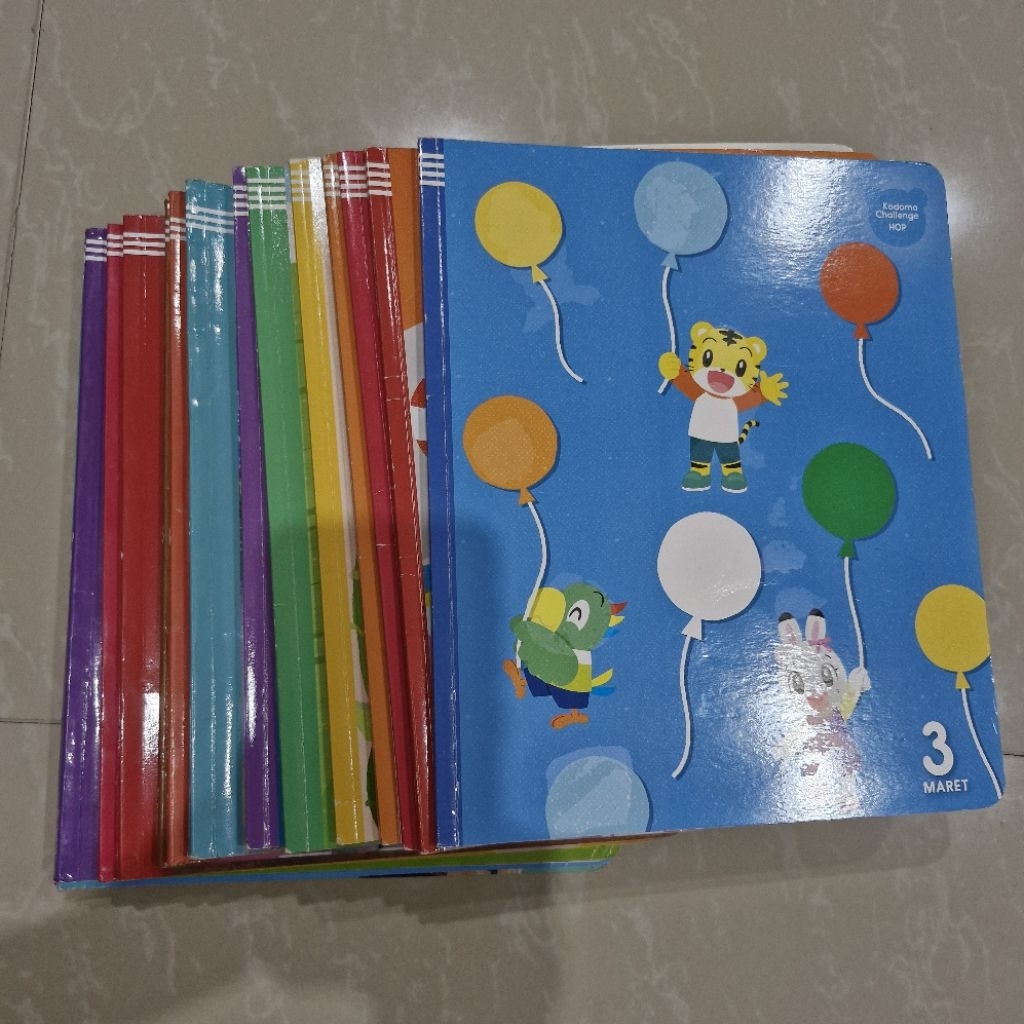 Buku Shimajiro 16 pcs