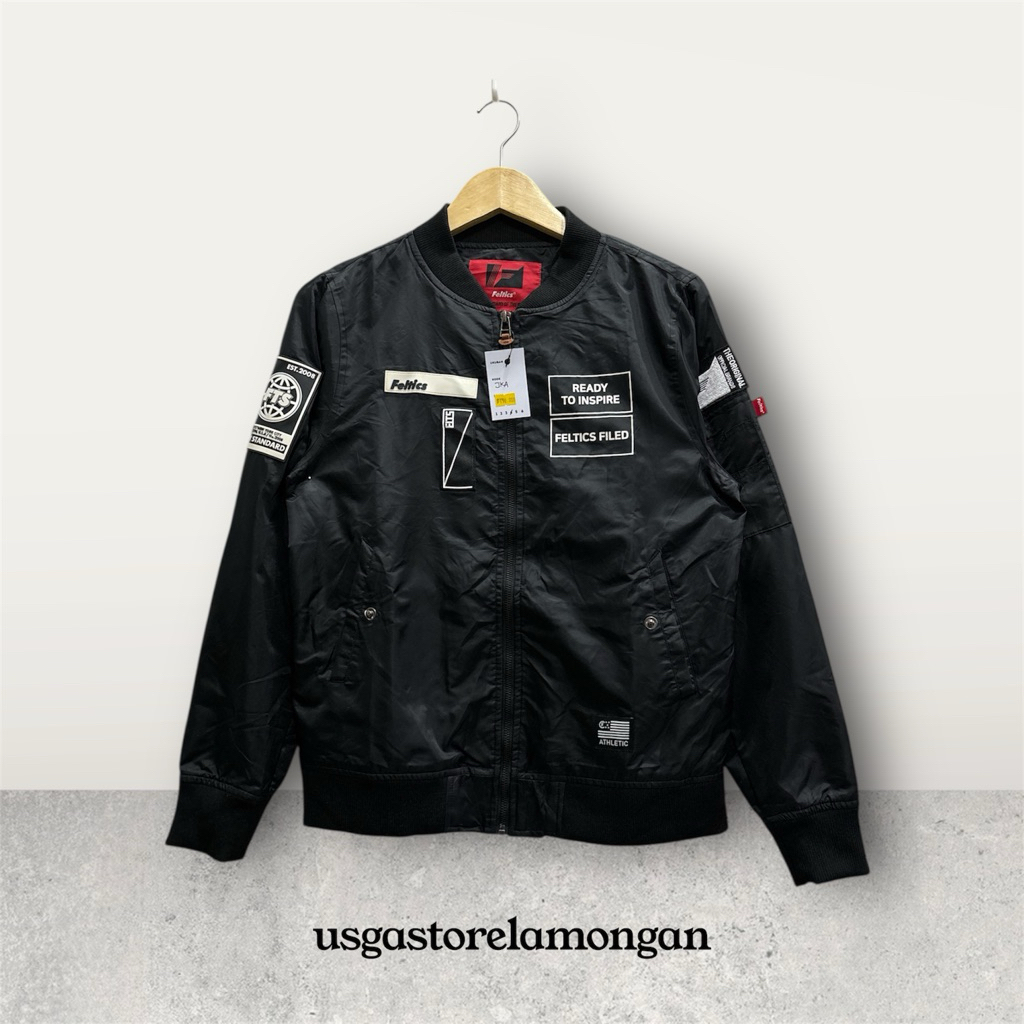 JAKET BOMBER FELTICS BAHAN PARASIT TEBAL