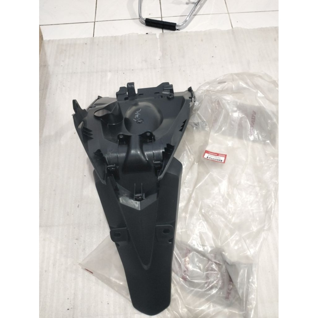 spakbor belakang Honda Vario 125 KZR