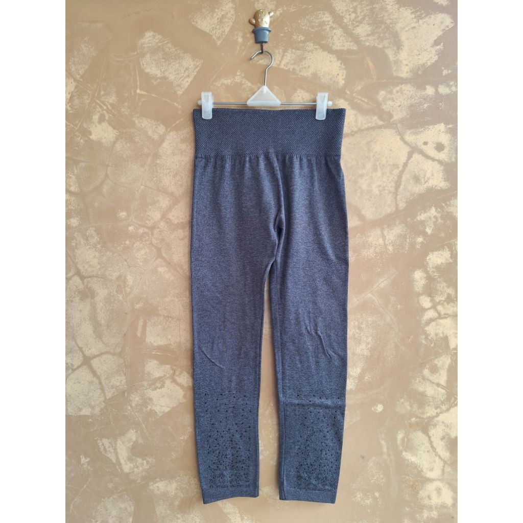 PRELOVED CELANA LEGGING WANITA CELANA SENAM OLAHRAGA LARI DALAMAN GYM AEROBIC DEWASA GIRLS BAGUS MUR