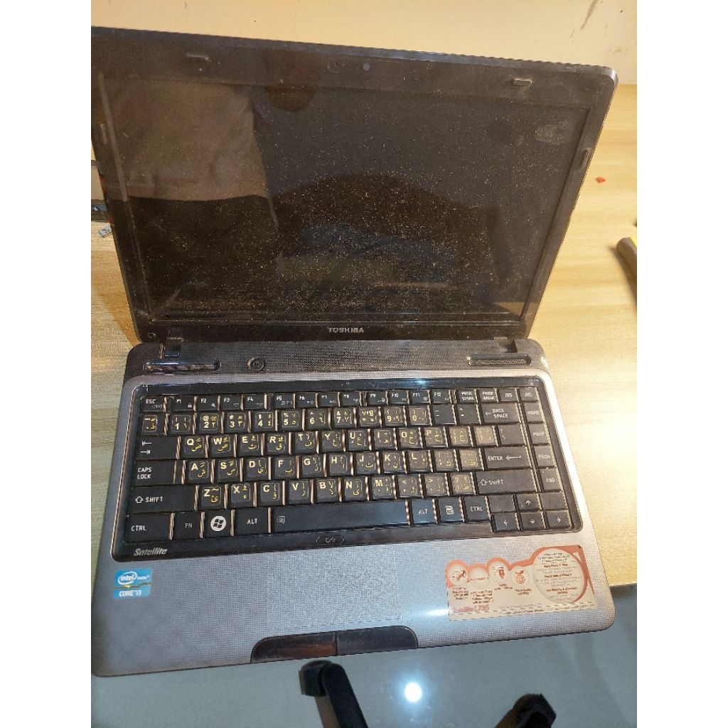 Laptop Toshiba L735