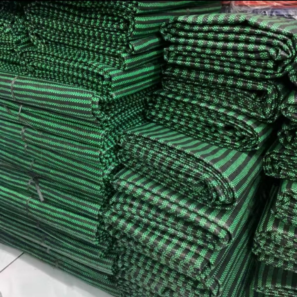 Gelaran gabah salur lorek hitam ukuran 2x3,5 ,terpal hamparan untuk jemuran padi DLL