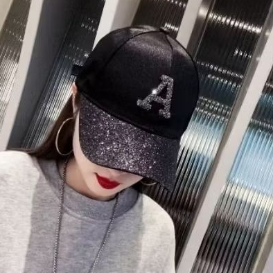 Topi Korean Style Blink