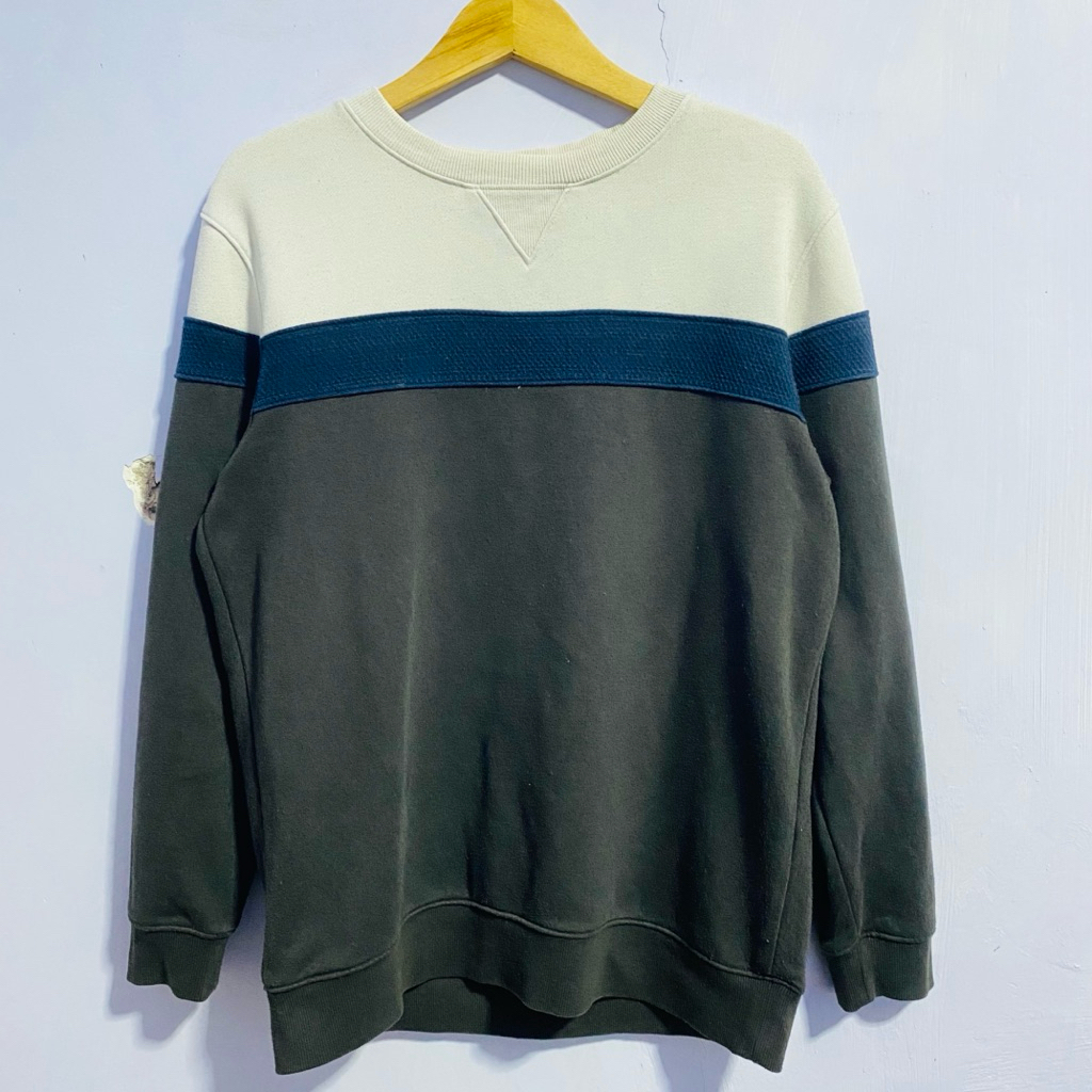 Crewneck Fubu Colorblock