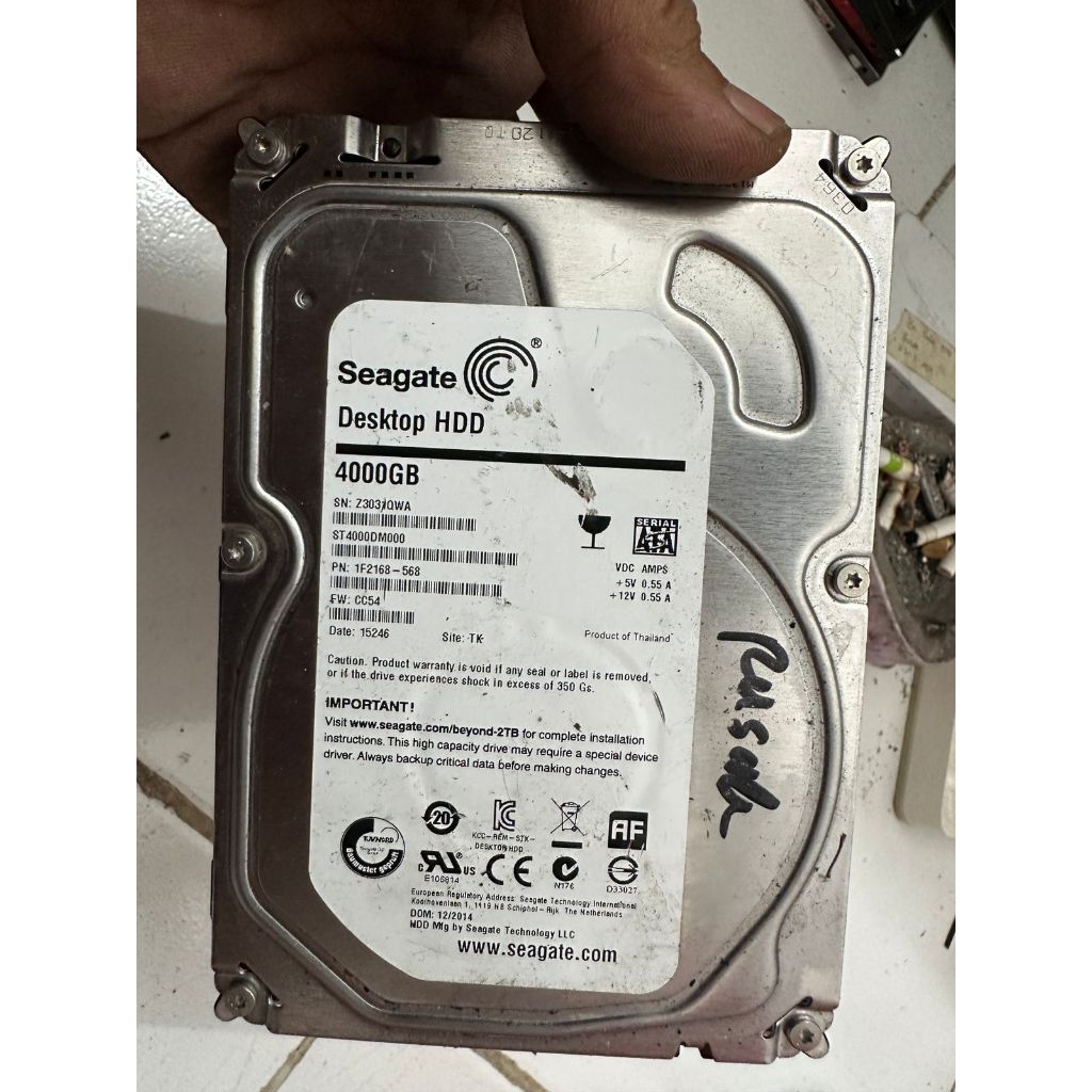 HDD PC 4TB Rusak