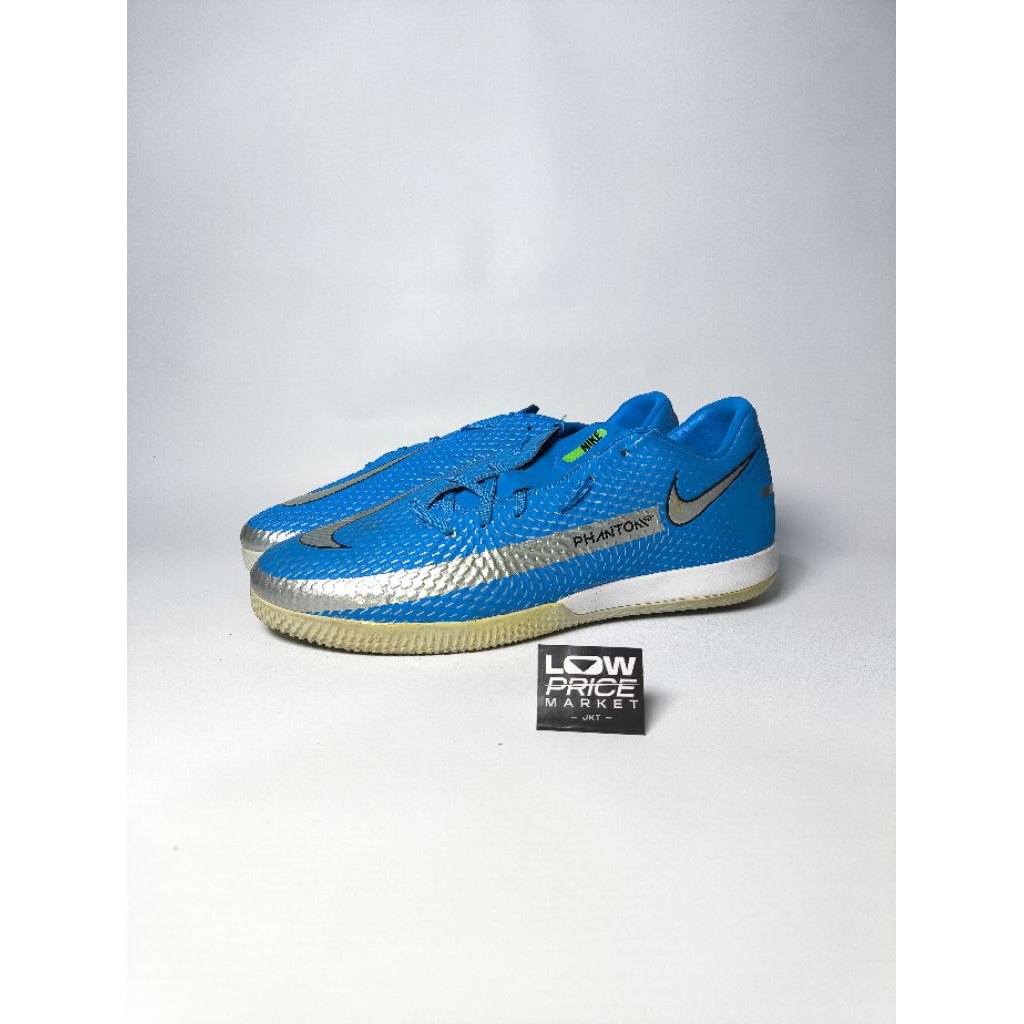 SEPATU FUTSAL NIKE PHANTOM GT ACADEMY IC