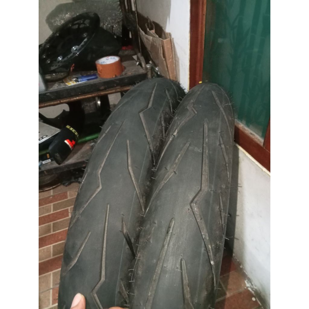 ban Pirelli Diablo rosso sport ring 17 90/80 100/80