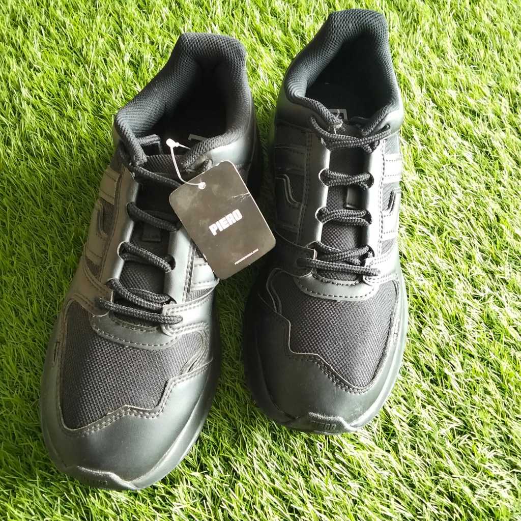 PIERO SEPATU SNEAKERS JOGGER 24 CORE BLACK/BLACK/BLACK PIE1000114