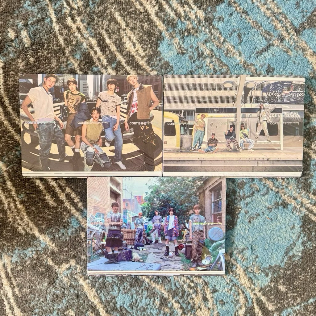 [READY STOCK] ALBUM CORTIS COLOR OUTSIDE THE LINES PHOTOBOOK VER