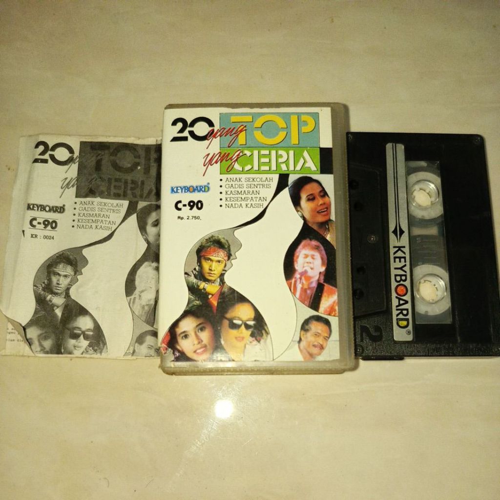 KASET 20 YANG TOP DAN CERIA VARIOUS ARTIST IKANG FAWZY DEWI YULL BROERY ATIEK CB