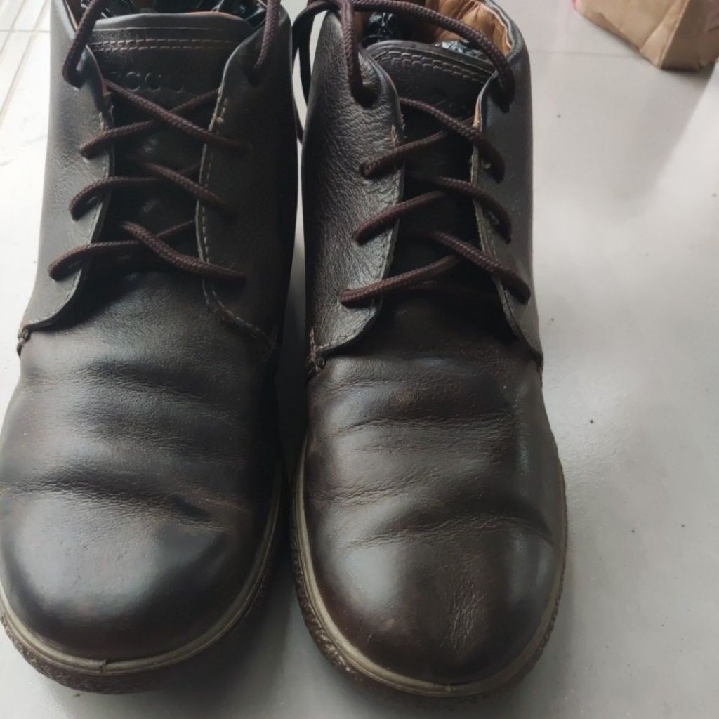 sepatu boots Ecco bekas zise 41 insole 26