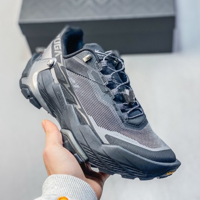 KAILAS FUGA DU BOA Sepatu Hiking Trail Ringan dengan Atasan Jaring dan Penguatan TPU, Serapan Goncan