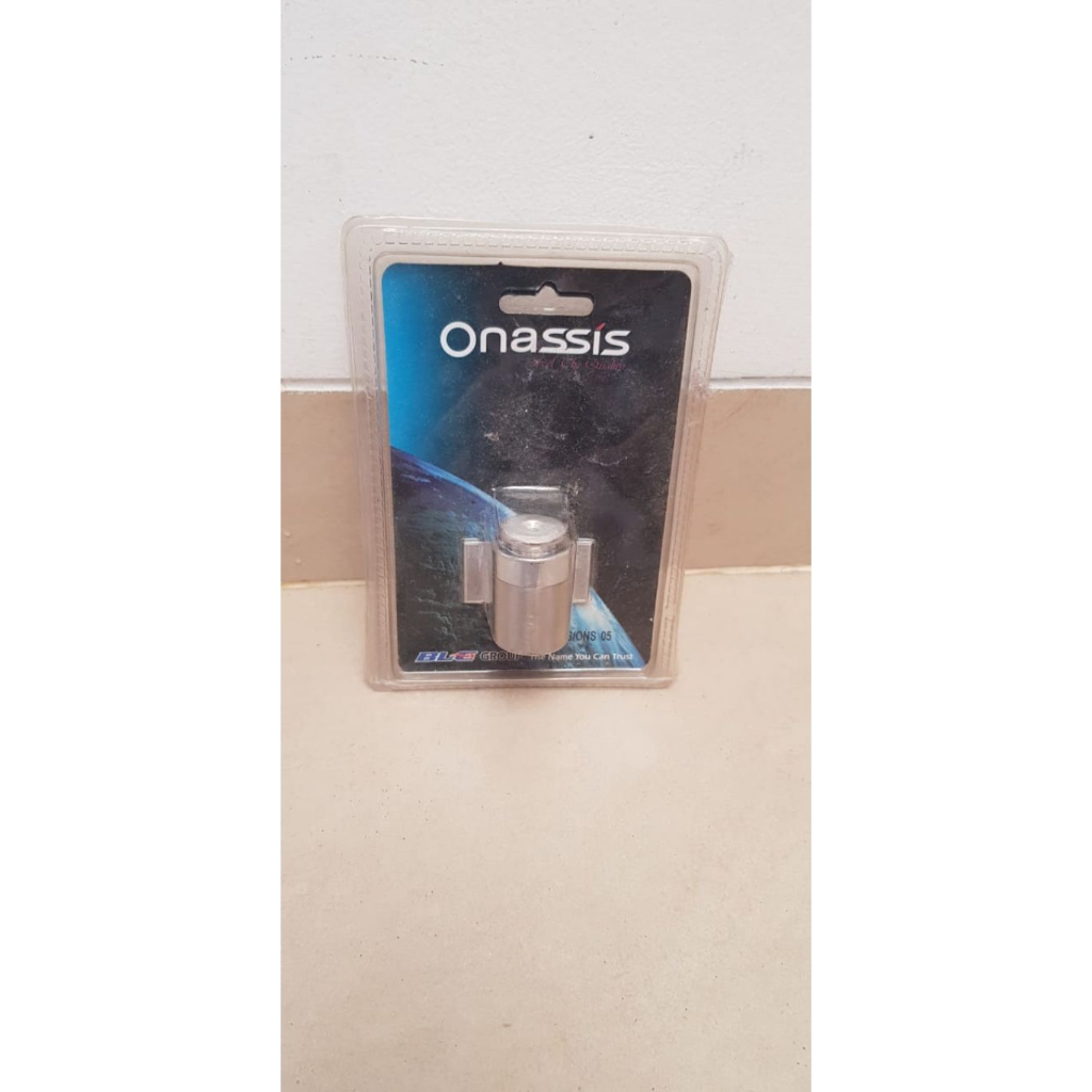 Onassis magnet pintu