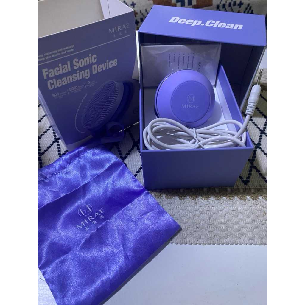 Mirae Facial sonic cleansing device