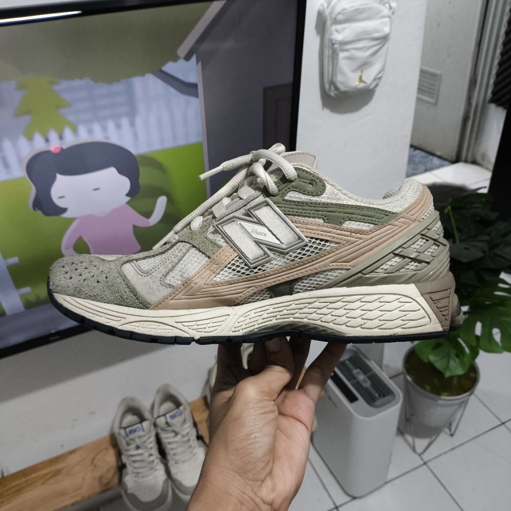 new balance 1906 BEKAS original PT. MAP