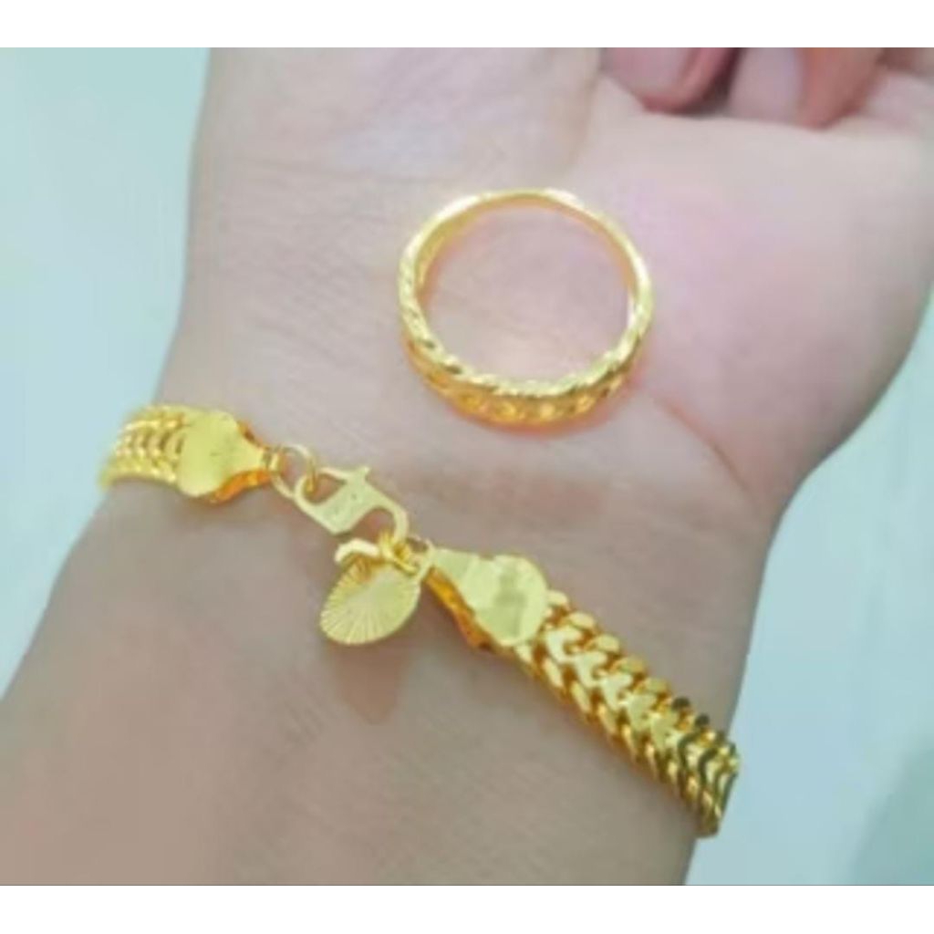 Gelang tangan tikar capit+cincin rantai warna emas titanium anti karat
