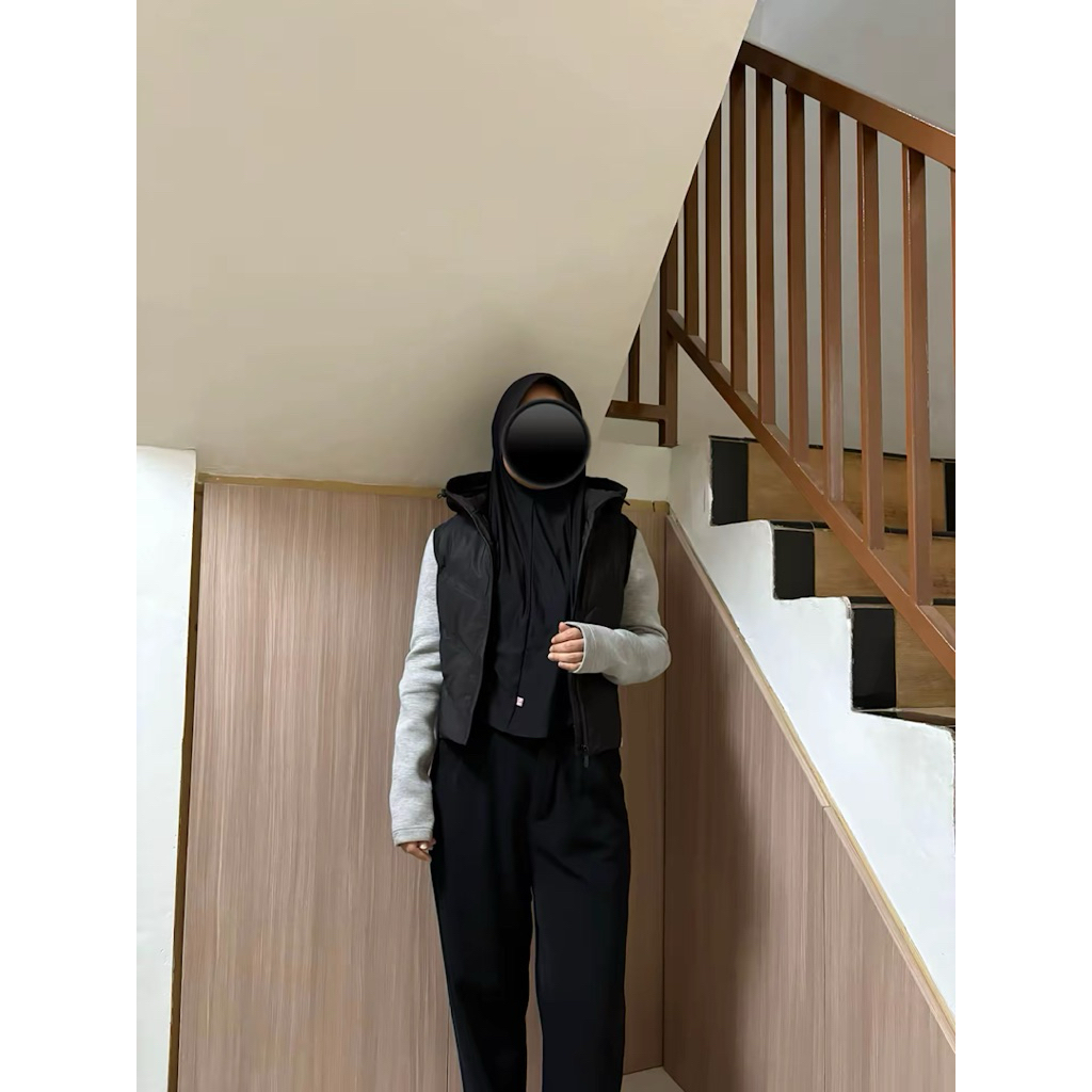 LD 98 Zara Kombinasi Black - Light Grey Crop Hoodie