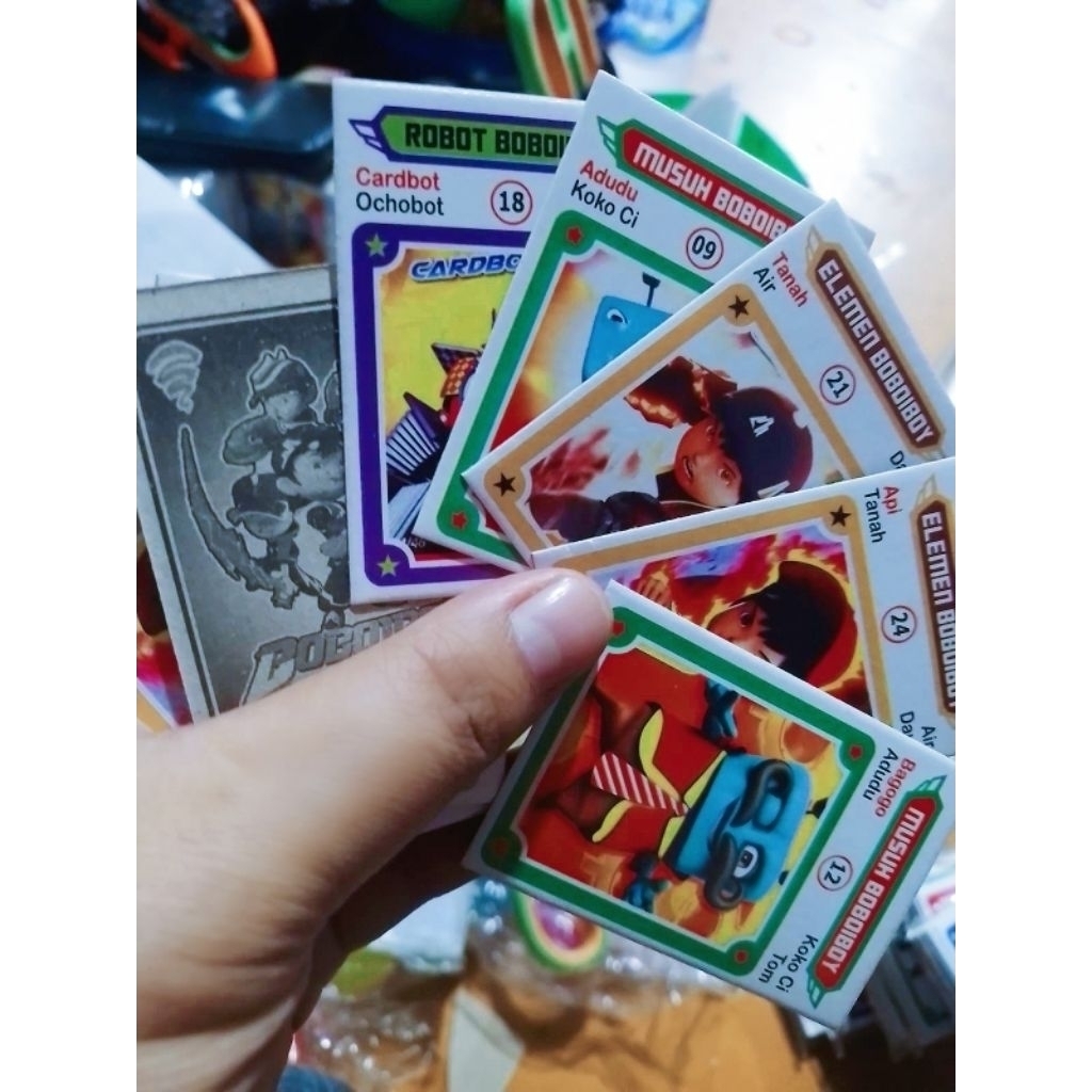 6 SACHET KWARTET LOKAL BOBOIBOY ISI 180 LEMBAR (6 SCH X 30 LMBR = 180 LMBR)