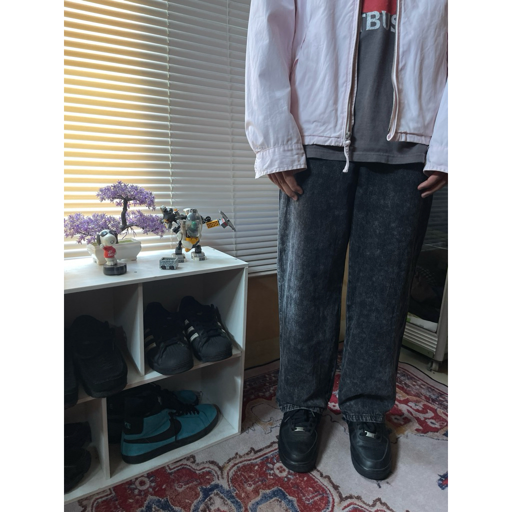 WEGO LOOSE BLACK JEANS